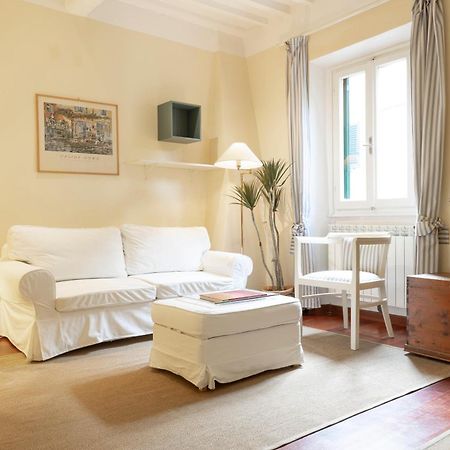 Sweet San Frediano Apartment 佛罗伦萨 外观 照片
