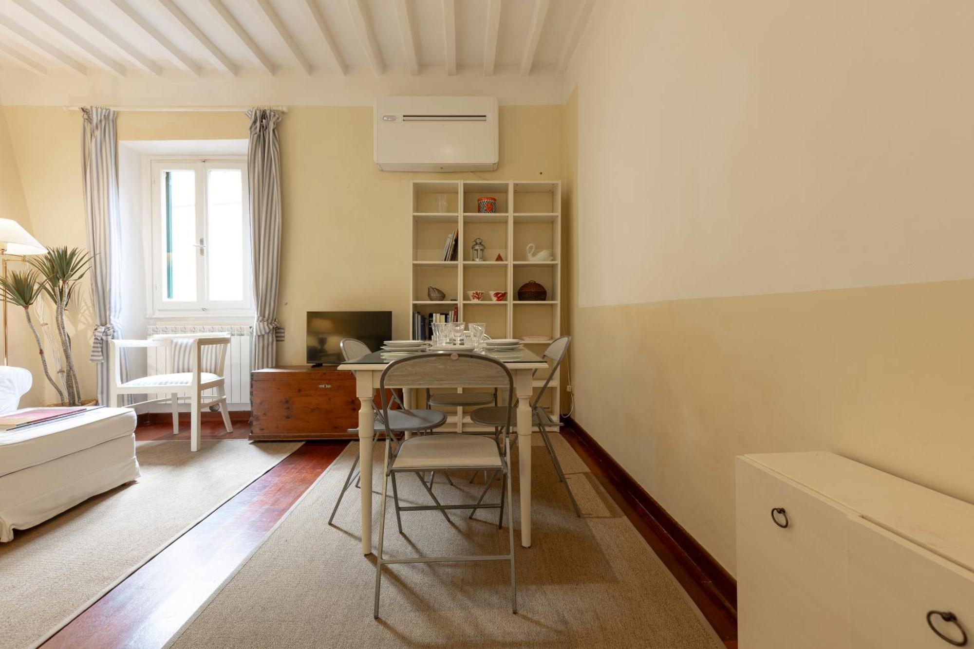 Sweet San Frediano Apartment 佛罗伦萨 外观 照片