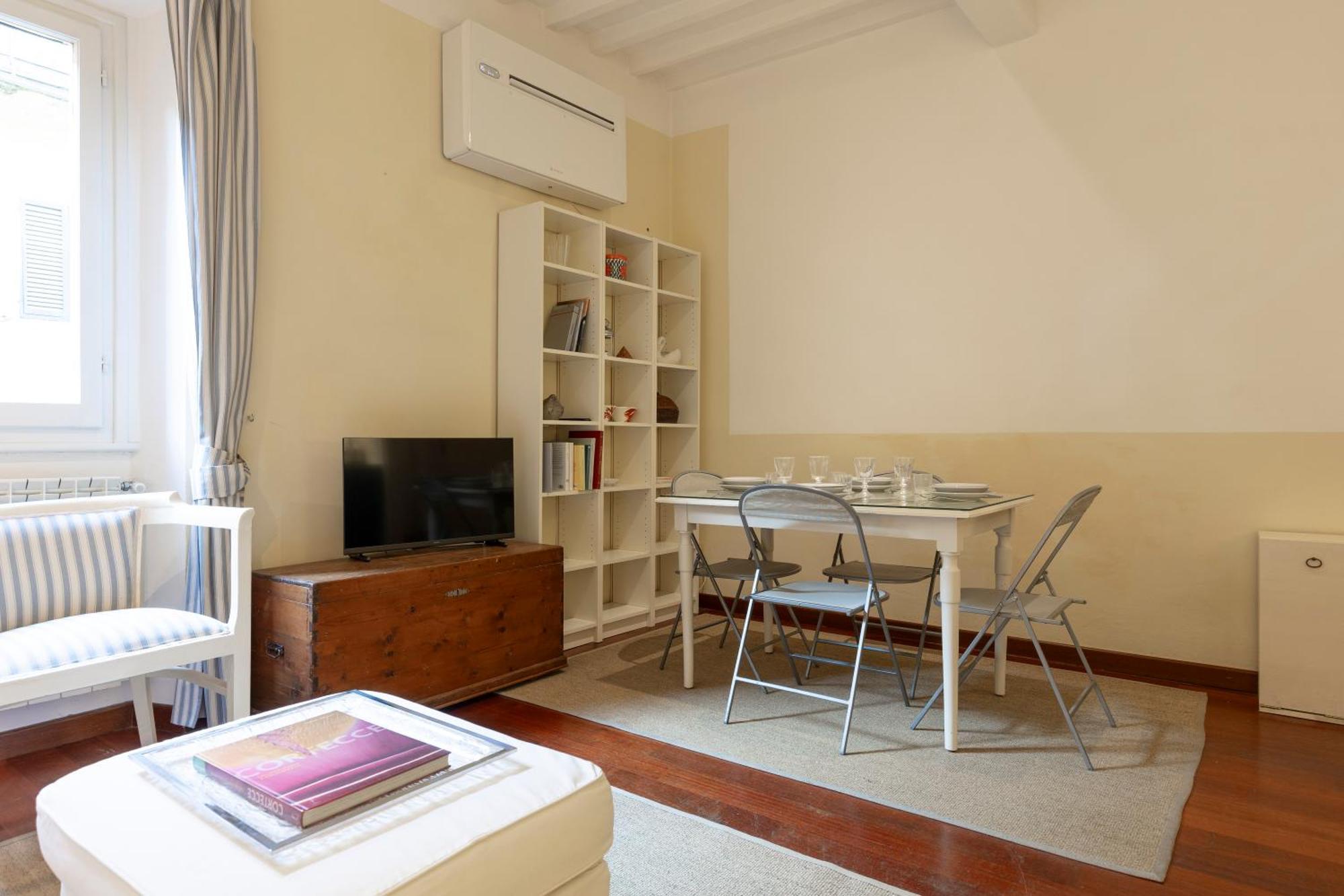 Sweet San Frediano Apartment 佛罗伦萨 外观 照片