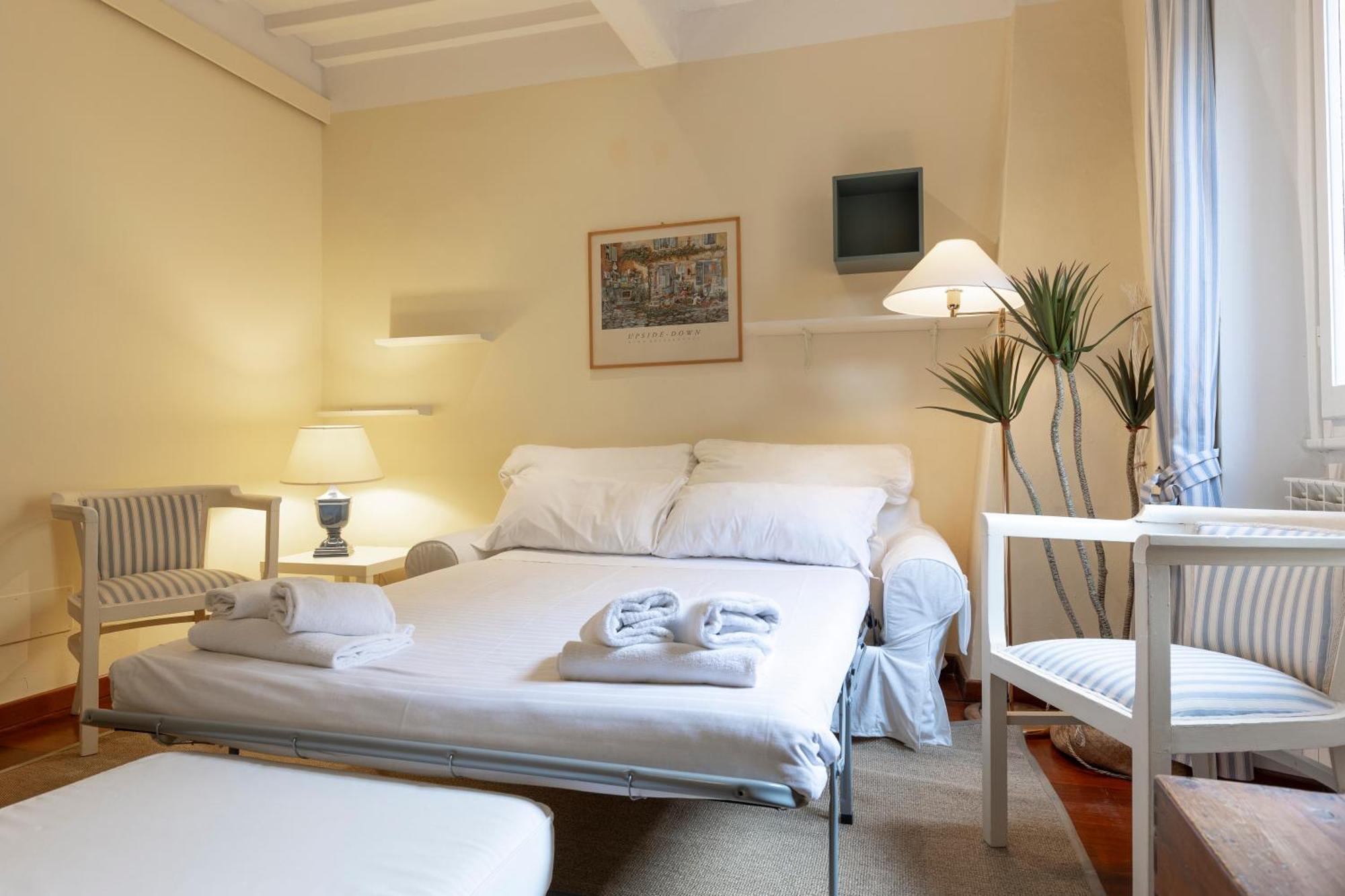 Sweet San Frediano Apartment 佛罗伦萨 外观 照片